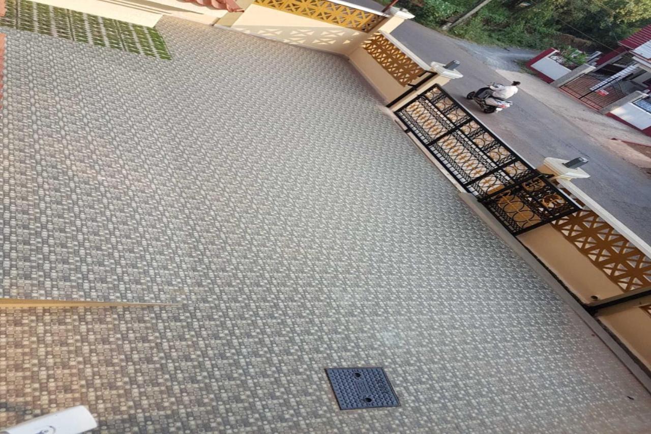 Jm Vista Suites Mapusa Exterior foto